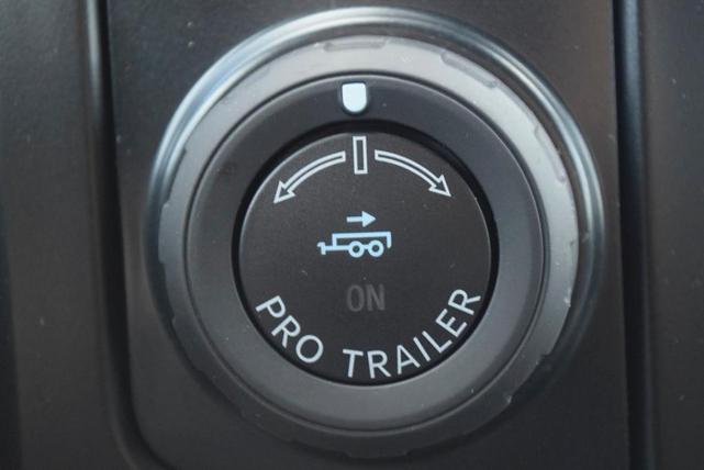 Photo of 2025 Star White Ford F-350