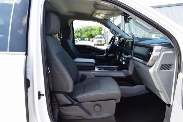 Photo of 2024 Oxford White Ford F-150