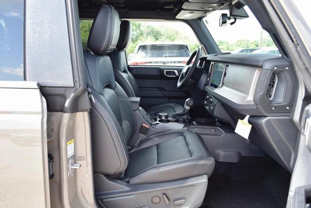 Photo of 2025 Gray Ford Bronco