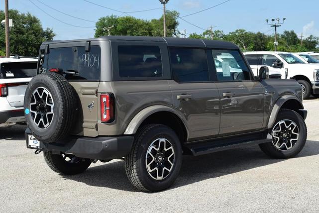 Photo of 2025 Gray Ford Bronco