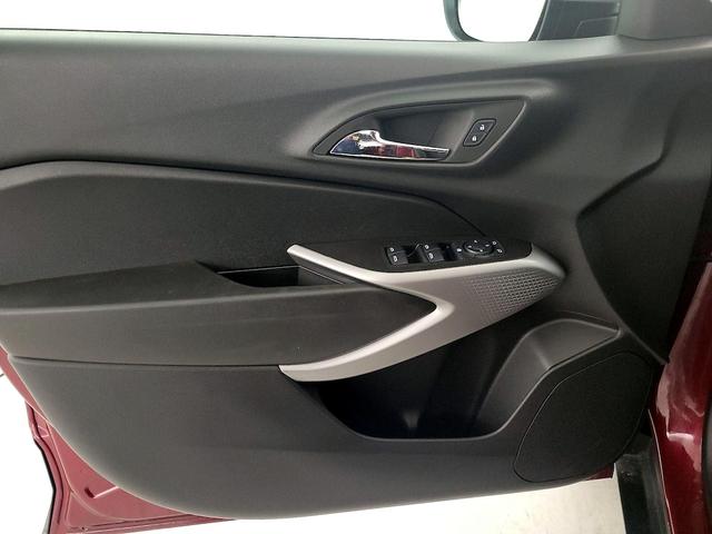 Photo of 2024 Red Chevrolet Trax