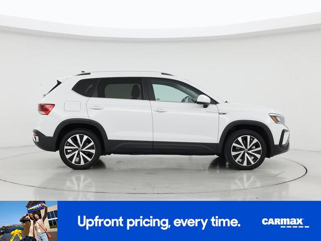 Photo of 2023 White Volkswagen Taos