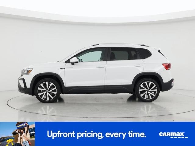 Photo of 2023 White Volkswagen Taos
