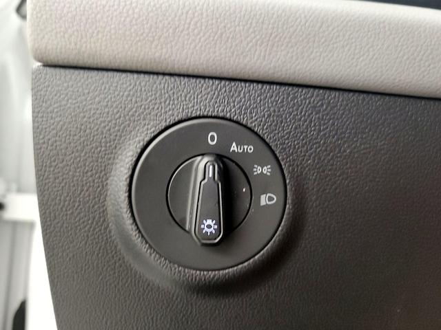 Photo of 2023 White Volkswagen Taos