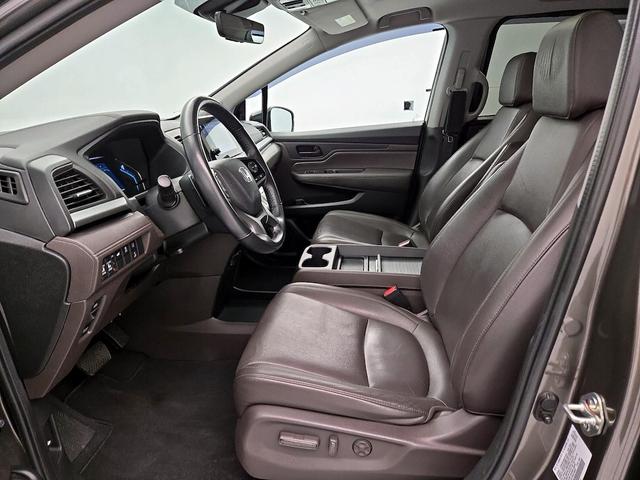 Photo of 2019 Brown Honda Odyssey
