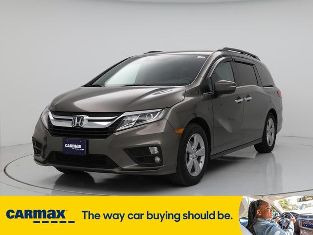 Photo of 2019 Brown Honda Odyssey