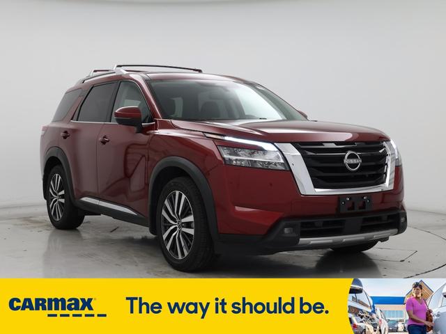 2022 Nissan Pathfinder