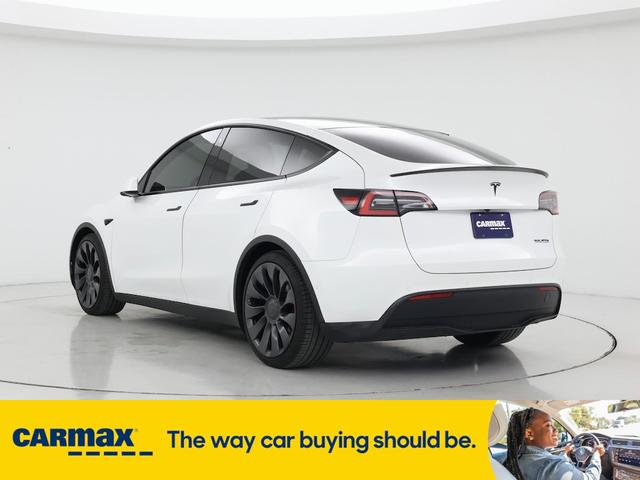 Photo of 2021 White Tesla Model Y