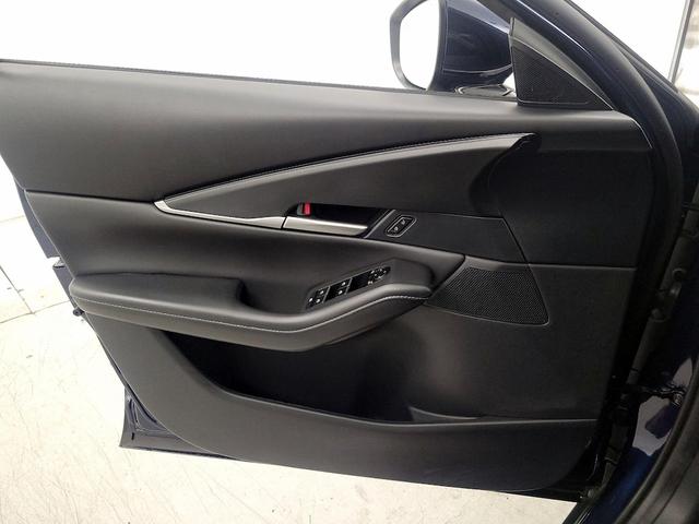 Photo of 2022 Blue Mazda CX-30