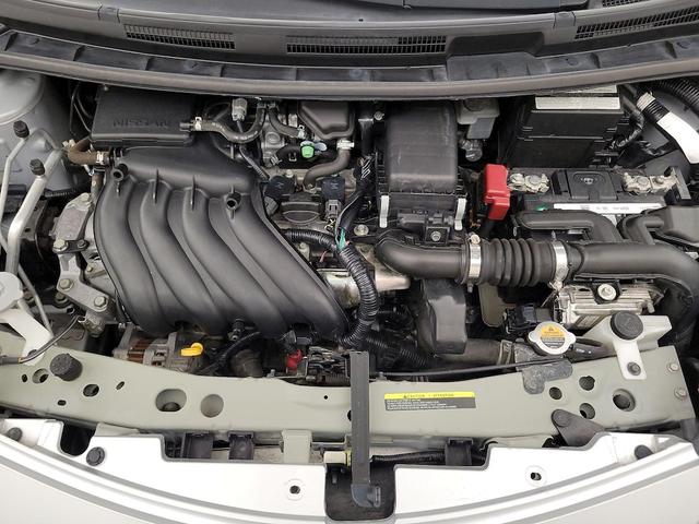 Photo of 2015 Silver Nissan Versa Note