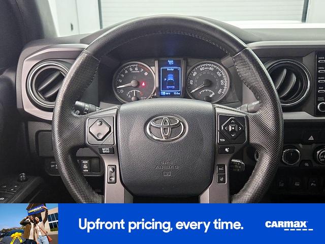 Photo of 2020 White Toyota Tacoma