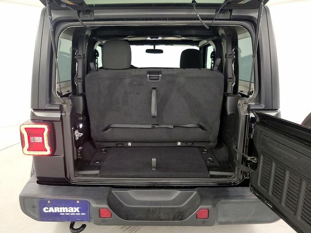 Photo of 2020 Black Jeep Wrangler
