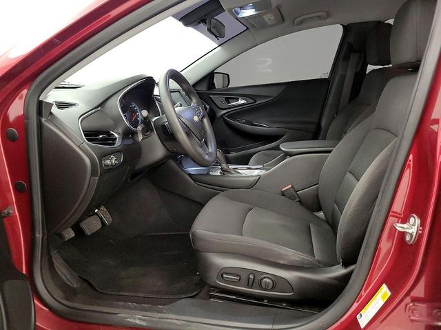 Photo of 2017 Burgundy Chevrolet Malibu