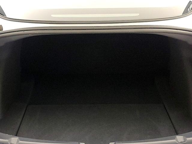 Photo of 2023 White Tesla Model 3