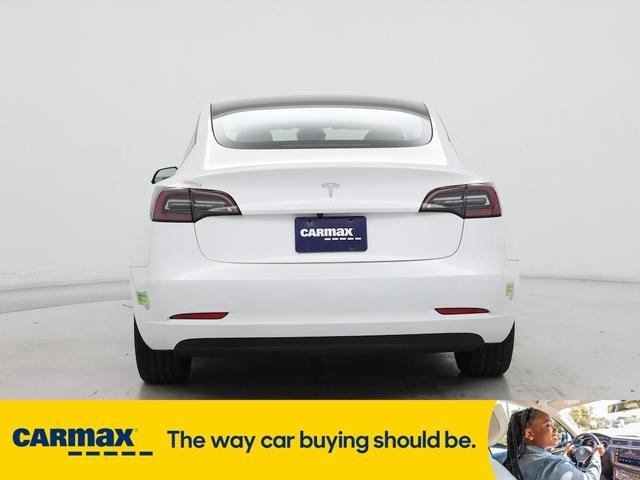 Photo of 2023 White Tesla Model 3