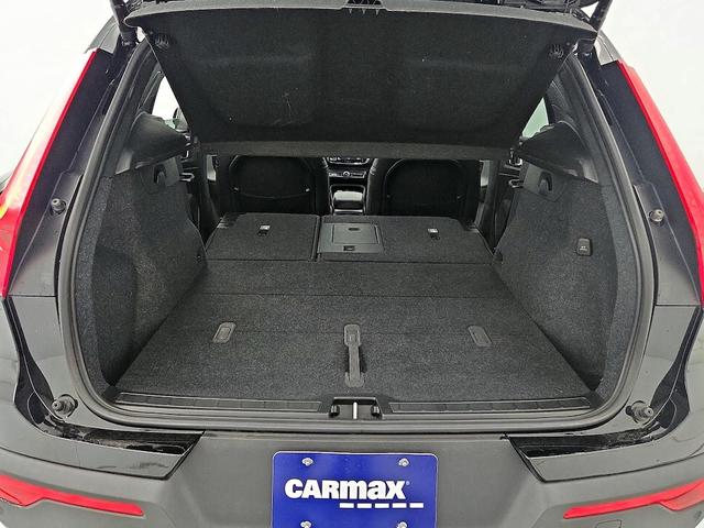 Photo of 2023 Black Volvo XC40 Recharge Pure Electric