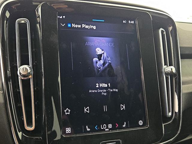 Photo of 2023 Black Volvo XC40 Recharge Pure Electric