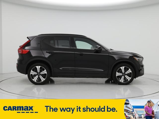 Photo of 2023 Black Volvo XC40 Recharge Pure Electric