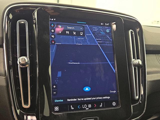 Photo of 2023 Black Volvo XC40 Recharge Pure Electric