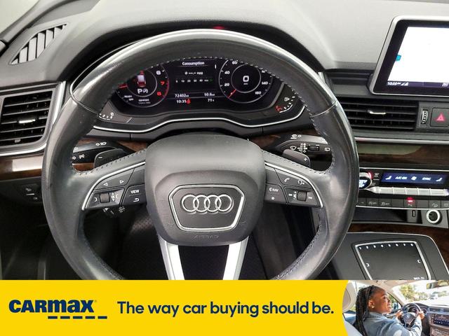 Photo of 2018 Blue Audi Q5