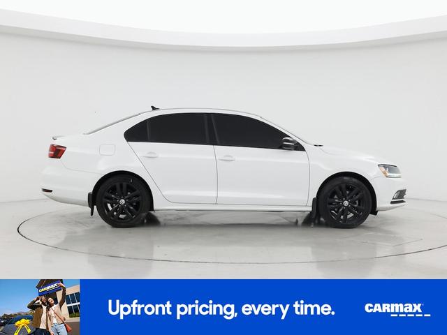 Photo of 2018 White Volkswagen Jetta