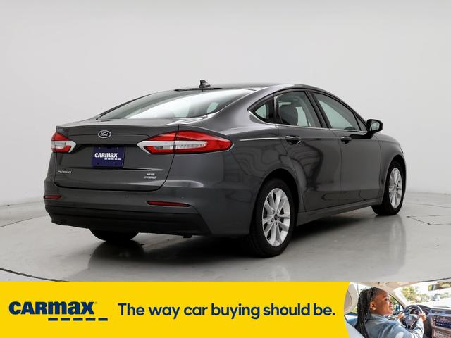 Photo of 2020 Gray Ford Fusion Hybrid