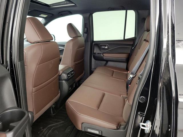 Photo of 2024 Black Honda Ridgeline