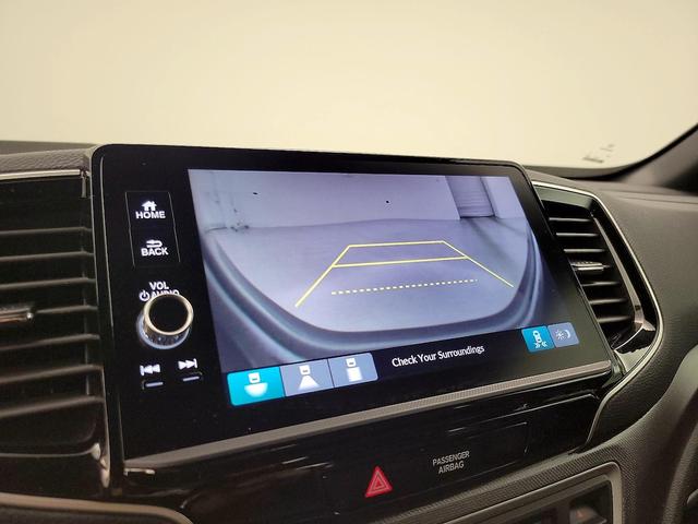 Photo of 2024 Black Honda Ridgeline