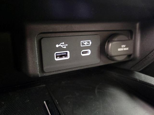 Photo of 2024 Black Honda Ridgeline
