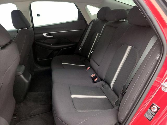 Photo of 2022 Red Hyundai SONATA