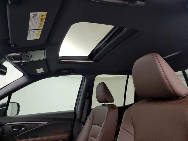 Photo of 2024 Gray Honda Ridgeline