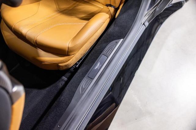Photo of 2025 Gray Aston Martin Vantage