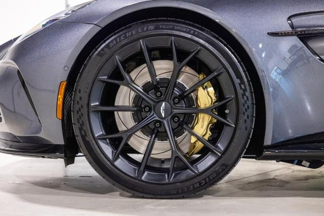 Photo of 2025 Gray Aston Martin Vantage