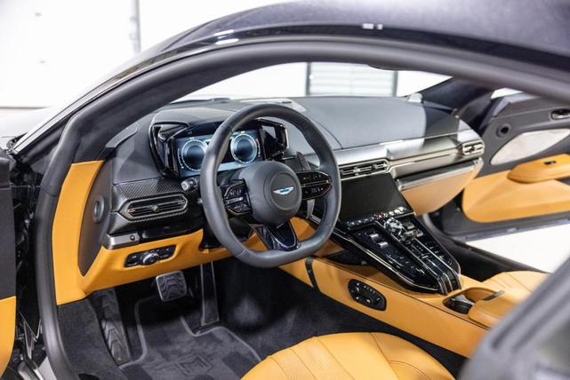 Photo of 2025 Gray Aston Martin Vantage