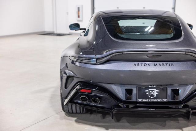 Photo of 2025 Gray Aston Martin Vantage