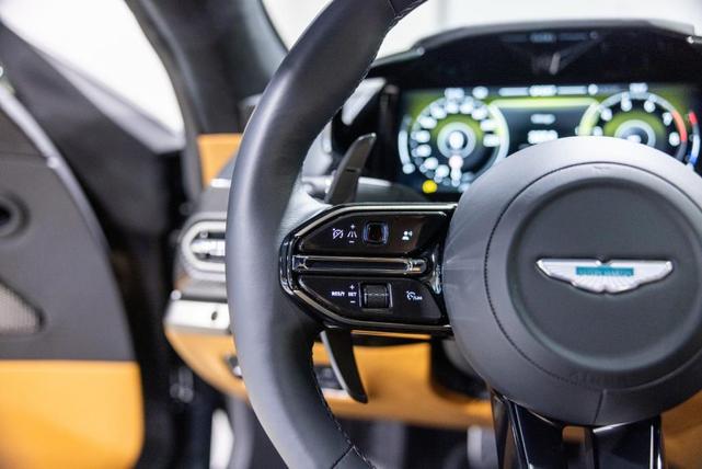 Photo of 2025 Gray Aston Martin Vantage
