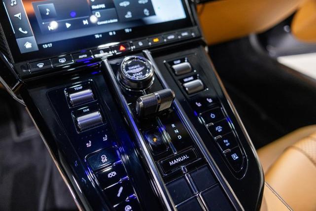 Photo of 2025 Gray Aston Martin Vantage