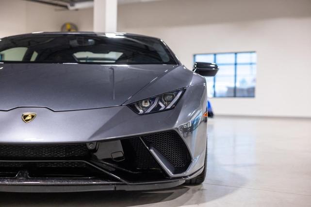 Photo of 2019 Grigio Lynx Metallic Lamborghini Huracan