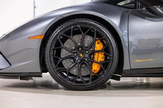 Photo of 2019 Grigio Lynx Metallic Lamborghini Huracan