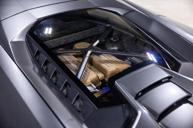 Photo of 2019 Grigio Lynx Metallic Lamborghini Huracan