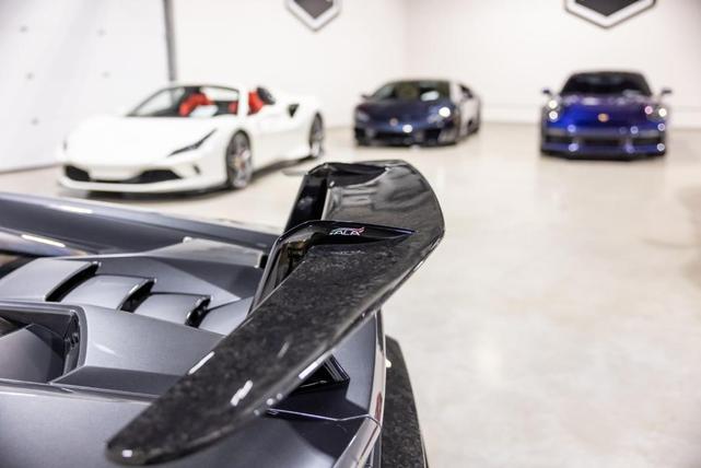 Photo of 2019 Grigio Lynx Metallic Lamborghini Huracan