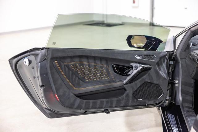 Photo of 2019 Grigio Lynx Metallic Lamborghini Huracan