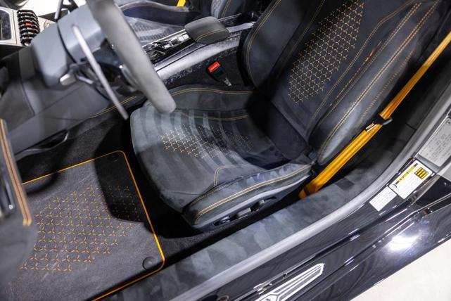 Photo of 2019 Grigio Lynx Metallic Lamborghini Huracan