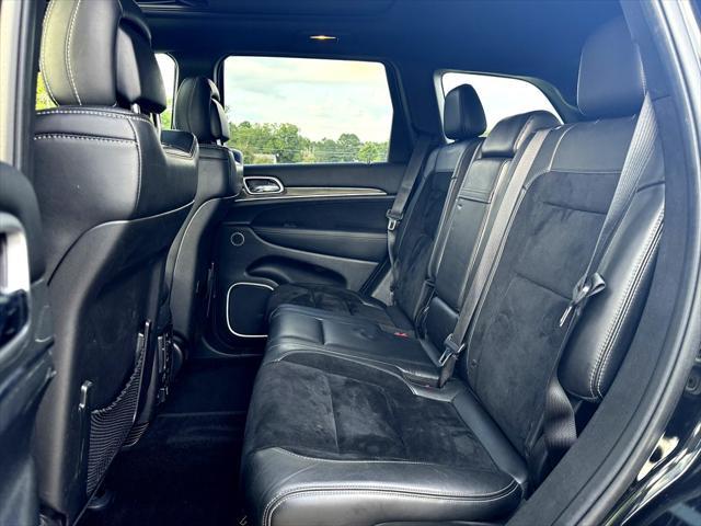 Photo of 2014 Black Jeep Grand Cherokee