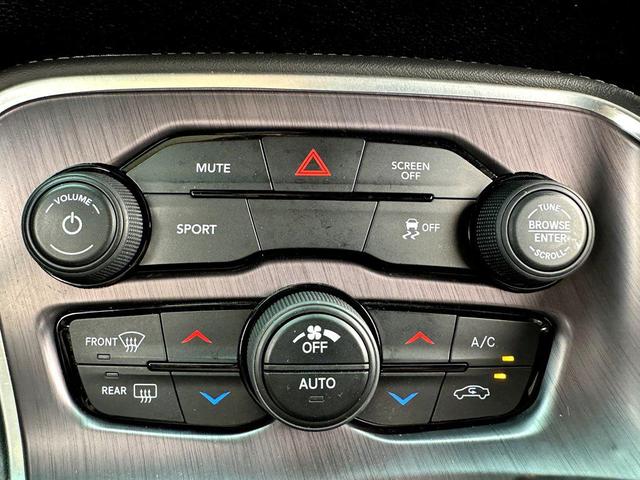 Photo of 2018 Grey Dodge Challenger