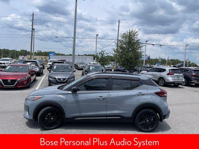 Photo of 2021 Gray Nissan Kicks