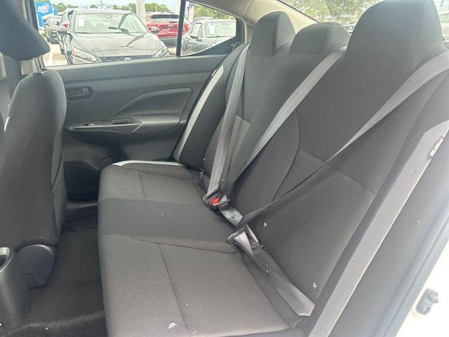 Photo of 2025 White Nissan Versa