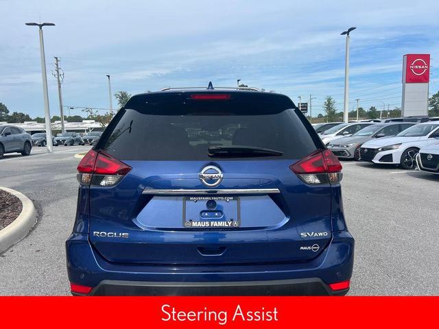 Photo of 2020 Blue Nissan Rogue
