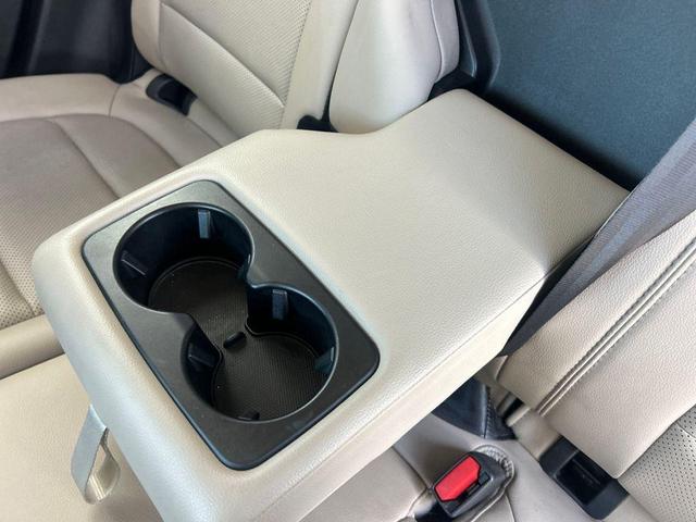 Photo of 2020 White Ford Escape