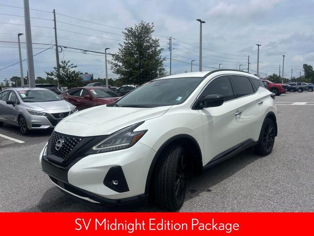 Photo of 2023 White Nissan Murano